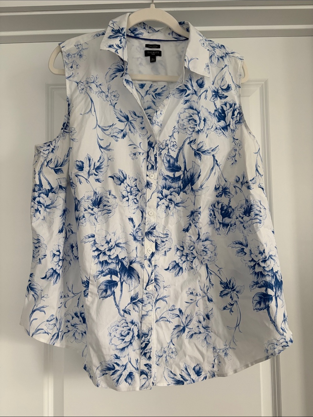 Talbots White and Blue Floral Sleeveless Button-Down Shirt